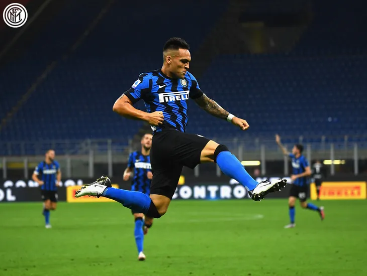 Inter Milan 2-0 Napoli: Bảo toàn vị trí thứ 2 (Vòng 37 giải VĐQG Italia Serie A) - Ảnh 2. Inter Milan 2-0 Napoli: Bảo toàn vị trí thứ 2 (Vòng 37 giải VĐQG Italia Serie A) - Ảnh 2.