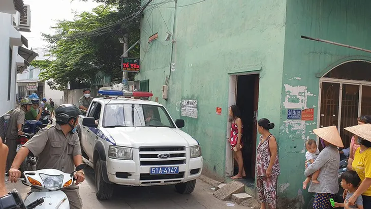 Vợ tự phóng hỏa đốt nhà do ghen tuông, chồng cháy như bó đuốc, con gái bị bỏng nặng - Ảnh 3. Vợ tự phóng hỏa đốt nhà do ghen tuông, chồng cháy như bó đuốc, con gái bị bỏng nặng - Ảnh 3.