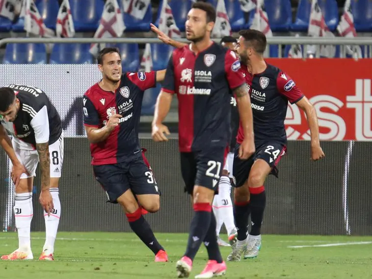 Cagliari 2-0 Juventus: Bà Đầm Già thất bại bất ngờ trước Cagliari - Ảnh 3. Cagliari 2-0 Juventus: Bà Đầm Già thất bại bất ngờ trước Cagliari - Ảnh 3.