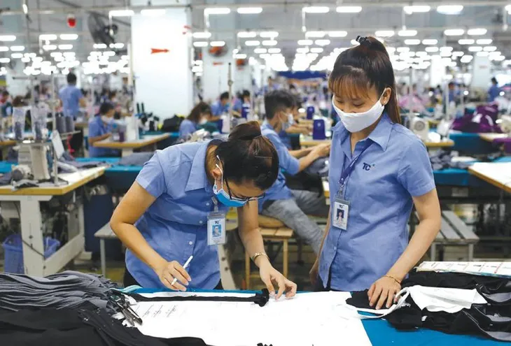 Doanh nghiệp nỗ lực giữ chân người lao động - Ảnh 2. Doanh nghiệp nỗ lực giữ chân người lao động - Ảnh 2.