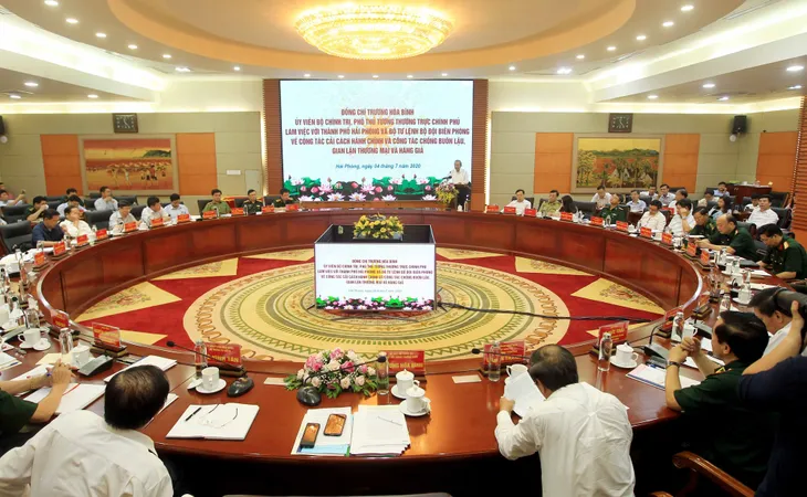 PTTg Trương Hòa Bình: Loại khỏi bộ máy những cán bộ bảo kê, tiếp tay cho gian lận thương mại - Ảnh 1. PTTg Trương Hòa Bình: Loại khỏi bộ máy những cán bộ bảo kê, tiếp tay cho gian lận thương mại - Ảnh 1.