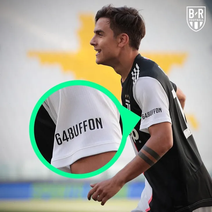 Juventus 4-1 Torino: Ronaldo sút phạt thành bàn, Buffon phá kỷ lục của Maldini (Vòng 30 Serie A) - Ảnh 3. Juventus 4-1 Torino: Ronaldo sút phạt thành bàn, Buffon phá kỷ lục của Maldini (Vòng 30 Serie A) - Ảnh 3.