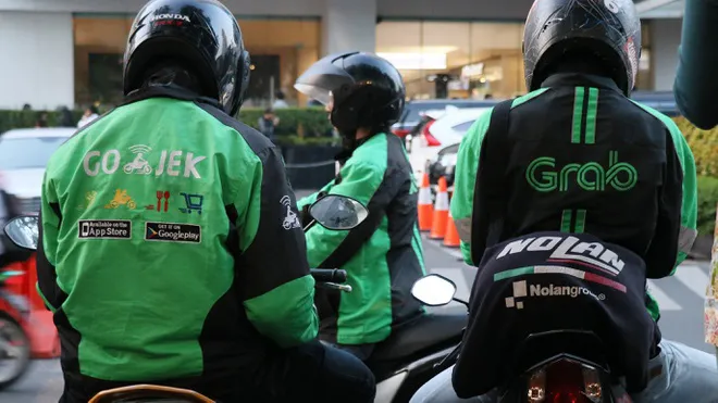 Indonesia phạt nặng Grab vì cạnh tranh không công bằng - Ảnh 1. Indonesia phạt nặng Grab vì cạnh tranh không công bằng - Ảnh 1.