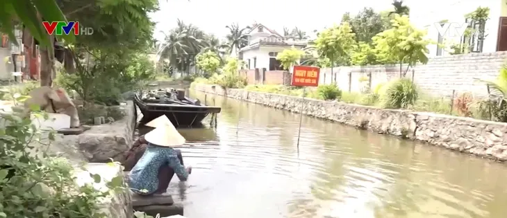 Cả ngàn hộ dân Quảng Ninh khát nước sạch giữa nắng hè - Ảnh 1. Cả ngàn hộ dân Quảng Ninh khát nước sạch giữa nắng hè - Ảnh 1.