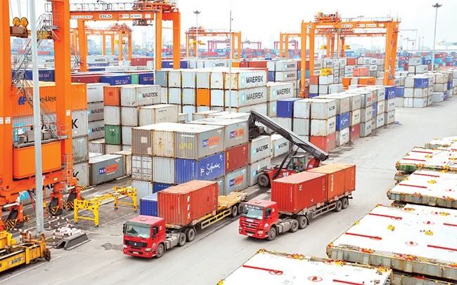 Gian lận C/O, đội lốt hàng Việt: Không thể lơ là! - Ảnh 3. Gian lận C/O, đội lốt hàng Việt: Không thể lơ là! - Ảnh 3.