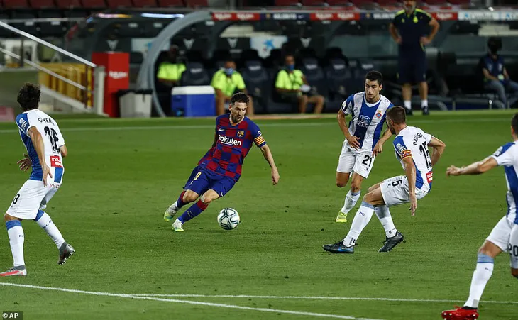 Barcelona 1-0 Espanyol: Nỗ lực bám đuổi! (Vòng 35 La Liga) - Ảnh 1. Barcelona 1-0 Espanyol: Nỗ lực bám đuổi! (Vòng 35 La Liga) - Ảnh 1.