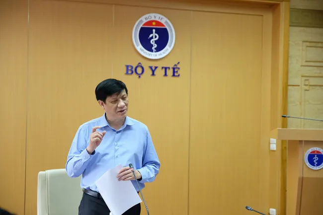 Ba bệnh nhân COVID-19 tử vong đều là bất khả kháng - Ảnh 2. Ba bệnh nhân COVID-19 tử vong đều là bất khả kháng - Ảnh 2.