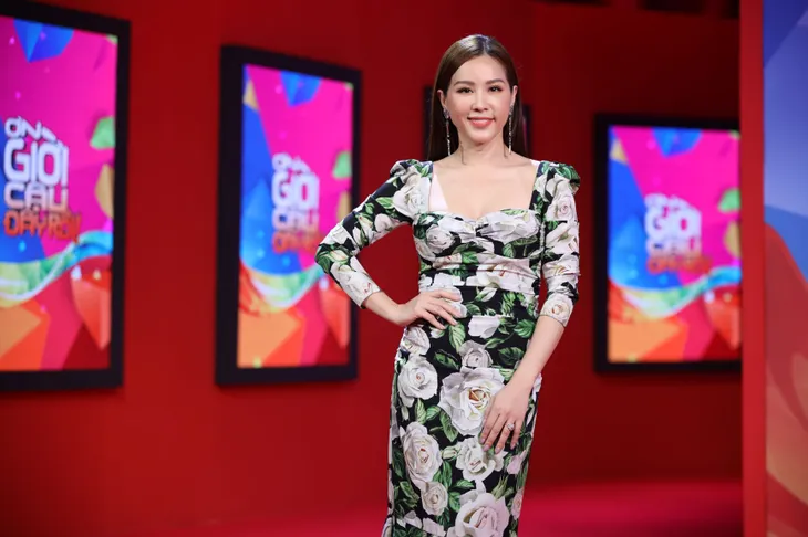 Khiến Trấn Thành nể, Hoa hậu Thu Hoài giành giúp Ơn giời! Cậu đây rồi - Ảnh 1. Khiến Trấn Thành nể, Hoa hậu Thu Hoài giành giúp Ơn giời! Cậu đây rồi - Ảnh 1.
