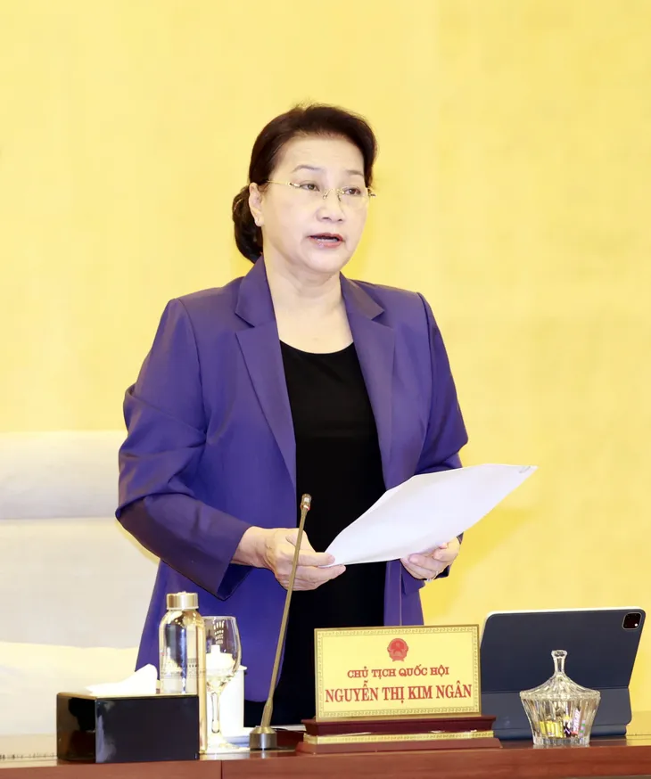 Chủ tịch Quốc hội: Đừng luyến tiếc thủ tục hành chính quá rườm rà - Ảnh 1. Chủ tịch Quốc hội: Đừng luyến tiếc thủ tục hành chính quá rườm rà - Ảnh 1.