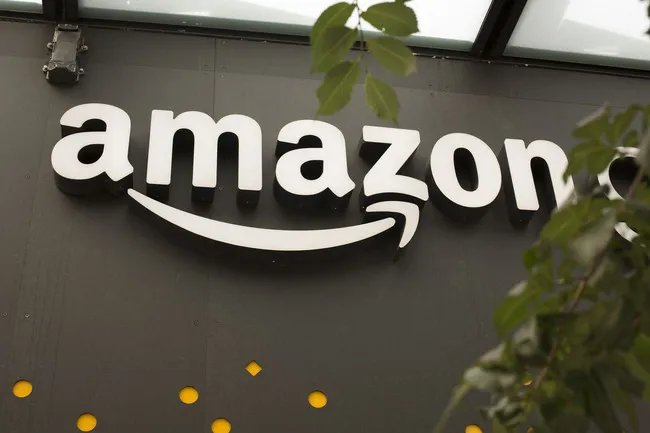 Amazon nuốt chửng các cửa hàng bách hóa sập tiệm - Ảnh 2. Amazon nuốt chửng các cửa hàng bách hóa sập tiệm - Ảnh 2.