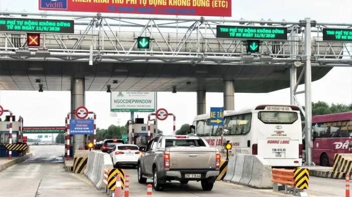 Chính thức thu phí không dừng trên cao tốc Hà Nội - Hải Phòng - Ảnh 1. Chính thức thu phí không dừng trên cao tốc Hà Nội - Hải Phòng - Ảnh 1.