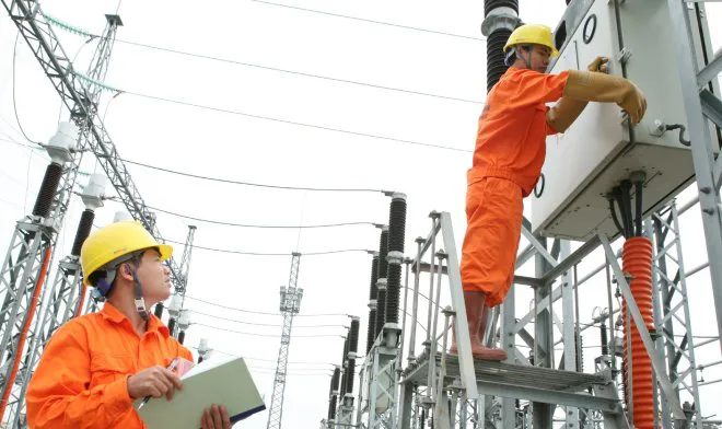 Giá điện 5 bậc hay một giá: Ai thiệt, ai lợi? - Ảnh 2. Giá điện 5 bậc hay một giá: Ai thiệt, ai lợi? - Ảnh 2.