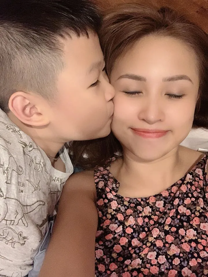 Soái ca chỉ có một trên đời của Bảo Thanh, Thu Quỳnh, Huyền Lizzie - Ảnh 25. Soái ca chỉ có một trên đời của Bảo Thanh, Thu Quỳnh, Huyền Lizzie - Ảnh 25.