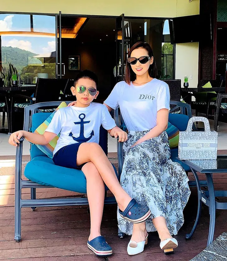 Soái ca chỉ có một trên đời của Bảo Thanh, Thu Quỳnh, Huyền Lizzie - Ảnh 16. Soái ca chỉ có một trên đời của Bảo Thanh, Thu Quỳnh, Huyền Lizzie - Ảnh 16.