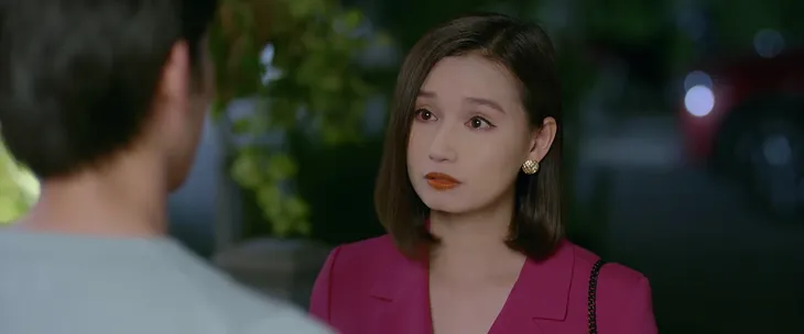 Tình yêu và tham vọng - Tập 45: Linh thay đổi phong cách, tái xuất bên Minh - Ảnh 4. Tình yêu và tham vọng - Tập 45: Linh thay đổi phong cách, tái xuất bên Minh - Ảnh 4.