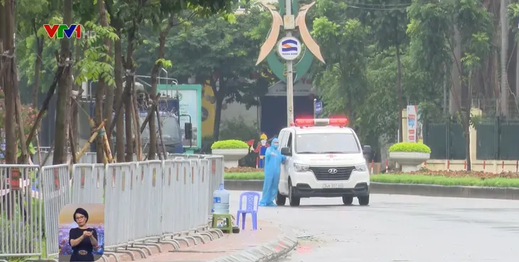 Thực hiện cách ly xã hội, TP Hải Dương lập 17 chốt kiểm dịch ở cửa ngõ - Ảnh 1. Thực hiện cách ly xã hội, TP Hải Dương lập 17 chốt kiểm dịch ở cửa ngõ - Ảnh 1.