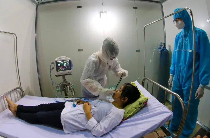 Bệnh viện dã chiến Tiên Sơn sẵn sàng đi vào hoạt động - Ảnh 7. Bệnh viện dã chiến Tiên Sơn sẵn sàng đi vào hoạt động - Ảnh 7.