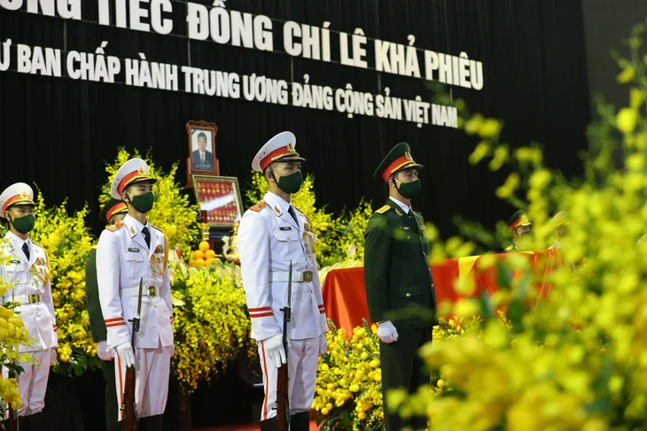 Cử hành trọng thể Lễ Quốc tang nguyên Tổng Bí thư Lê Khả Phiêu - Ảnh 1. Cử hành trọng thể Lễ Quốc tang nguyên Tổng Bí thư Lê Khả Phiêu - Ảnh 1.