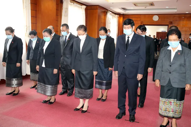Lãnh đạo các nước và bạn bè quốc tế viếng nguyên Tổng Bí thư Lê Khả Phiêu - Ảnh 2. Lãnh đạo các nước và bạn bè quốc tế viếng nguyên Tổng Bí thư Lê Khả Phiêu - Ảnh 2.