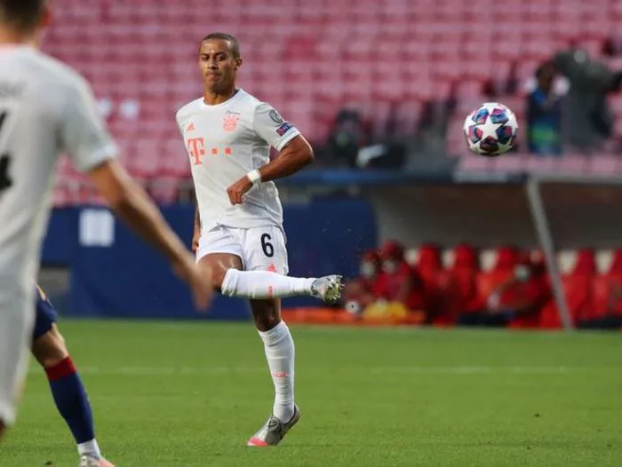 Những dấu hiệu cho thấy Thiago Alcantara sắp gia nhập Liverpool - Ảnh 1. Những dấu hiệu cho thấy Thiago Alcantara sắp gia nhập Liverpool - Ảnh 1.