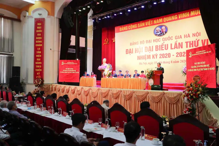 ĐH Quốc gia Hà Nội phấn đấu vào top 500 trường hàng đầu thế giới - Ảnh 2. ĐH Quốc gia Hà Nội phấn đấu vào top 500 trường hàng đầu thế giới - Ảnh 2.