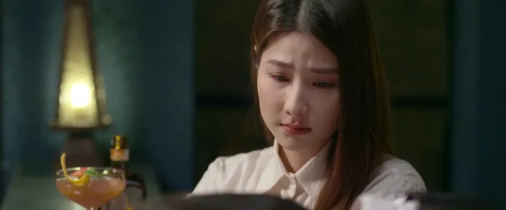 Tình yêu và tham vọng - Tập 48: Minh tuyệt vọng cùng cực khi biết Tuệ Lâm nhúng tay sát hại Thùy Chi - Ảnh 4. Tình yêu và tham vọng - Tập 48: Minh tuyệt vọng cùng cực khi biết Tuệ Lâm nhúng tay sát hại Thùy Chi - Ảnh 4.