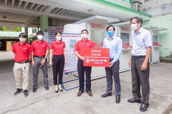 Trao tặng 4 phòng áp lực dương kháng khuẩn di động cho CDC Đà Nẵng - Ảnh 2. Trao tặng 4 phòng áp lực dương kháng khuẩn di động cho CDC Đà Nẵng - Ảnh 2.