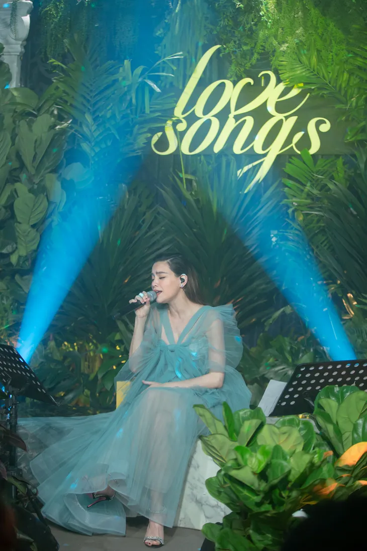 Những điều có thể bạn chưa biết về nữ ca sĩ Hồ Ngọc Hà và dự án Love Songs - Ảnh 1. Những điều có thể bạn chưa biết về nữ ca sĩ Hồ Ngọc Hà và dự án Love Songs - Ảnh 1.