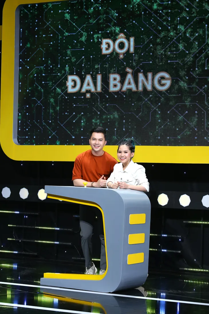 Nam Cường cam chịu khi bị Dương Thanh Vàng liên tục cà khịa - Ảnh 1. Nam Cường cam chịu khi bị Dương Thanh Vàng liên tục cà khịa - Ảnh 1.