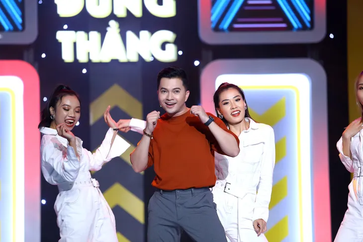 Nam Cường cam chịu khi bị Dương Thanh Vàng liên tục cà khịa - Ảnh 3. Nam Cường cam chịu khi bị Dương Thanh Vàng liên tục cà khịa - Ảnh 3.