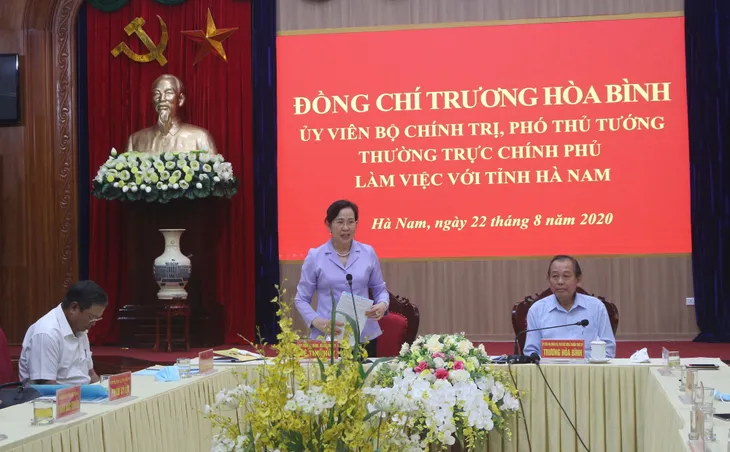 Hà Nam là 1 trong 10 tỉnh, thành trên cả nước có tỷ lệ giải ngân cao - Ảnh 1. Hà Nam là 1 trong 10 tỉnh, thành trên cả nước có tỷ lệ giải ngân cao - Ảnh 1.
