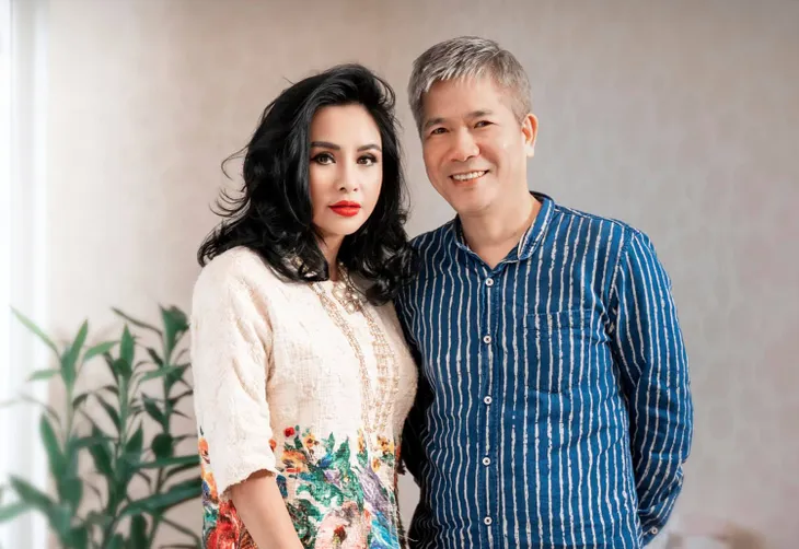 Diva Thanh Lam khoe ảnh quyến rũ bên bạn trai - Ảnh 2. Diva Thanh Lam khoe ảnh quyến rũ bên bạn trai - Ảnh 2.