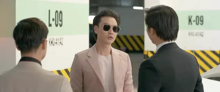 Tình yêu và tham vọng - Tập 50: Minh từ bỏ tình cảm với Thùy Chi, Tuệ Lâm lại rơi vào hoảng loạn - Ảnh 1. Tình yêu và tham vọng - Tập 50: Minh từ bỏ tình cảm với Thùy Chi, Tuệ Lâm lại rơi vào hoảng loạn - Ảnh 1.