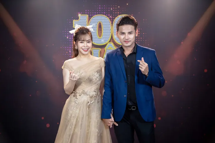 Cô gái đến từ Cuba gây tò mò khi hóa thân giống diva Whitney Houston ngay trên sân khấu Việt - Ảnh 1. Cô gái đến từ Cuba gây tò mò khi hóa thân giống diva Whitney Houston ngay trên sân khấu Việt - Ảnh 1.