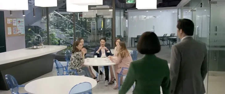 Tình yêu và tham vọng - Tập 50: Minh từ bỏ tình cảm với Thùy Chi, Tuệ Lâm lại rơi vào hoảng loạn - Ảnh 12. Tình yêu và tham vọng - Tập 50: Minh từ bỏ tình cảm với Thùy Chi, Tuệ Lâm lại rơi vào hoảng loạn - Ảnh 12.