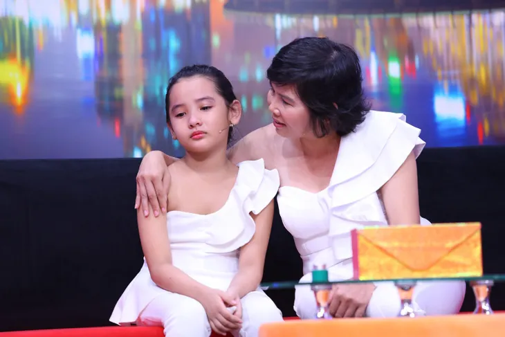 Cô bé 9 tuổi chấn thương tâm lý vì “ba đi nhậu, mẹ phải làm việc sáng đêm” - Ảnh 1. Cô bé 9 tuổi chấn thương tâm lý vì “ba đi nhậu, mẹ phải làm việc sáng đêm” - Ảnh 1.