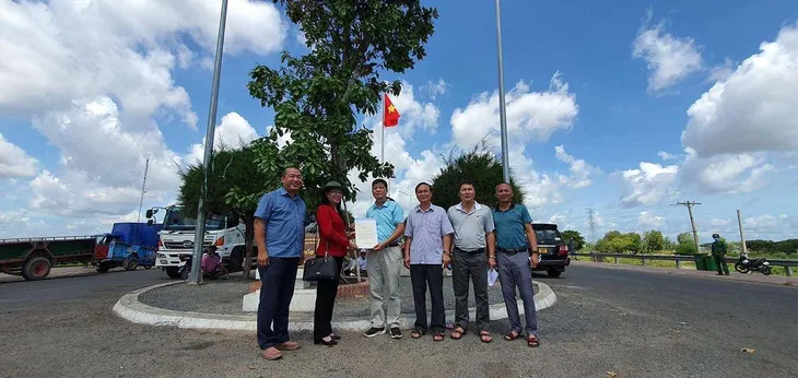 TP Cần Thơ hỗ trợ bà con gốc Việt gặp khó khăn tại tỉnh Preah Sihanouk - Ảnh 1.