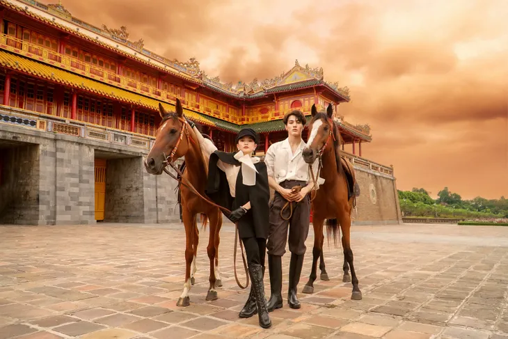 Kaity Nguyễn - Mỹ nhân mới series điện ảnh Gái già lắm chiêu - Ảnh 2. Kaity Nguyễn - Mỹ nhân mới series điện ảnh Gái già lắm chiêu - Ảnh 2.