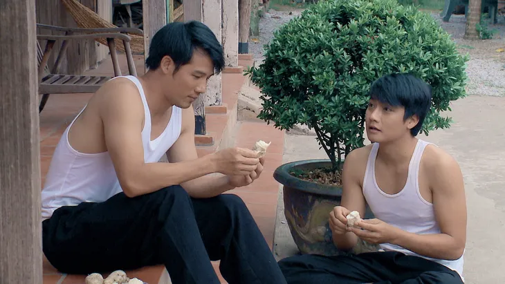 Yêu trong đau thương - Tập 1,2: Hé lộ những mối tình éo le, nảy sinh hận thù - Ảnh 2. Yêu trong đau thương - Tập 1,2: Hé lộ những mối tình éo le, nảy sinh hận thù - Ảnh 2.