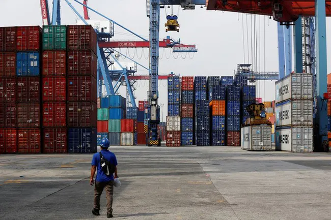 Kinh tế Indonesia có thể rơi vào suy thoái trong tháng 9/2020 - Ảnh 1. Kinh tế Indonesia có thể rơi vào suy thoái trong tháng 9/2020 - Ảnh 1.