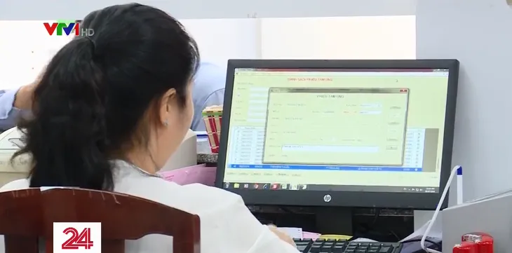TP.HCM lo thiếu cán bộ cấp phường, xã - Ảnh 1.