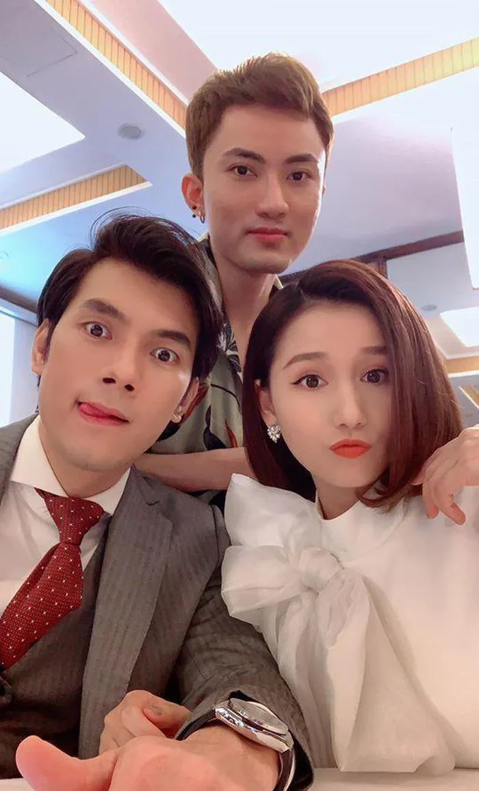 Cặp đôi lạnh như băng trên phim, lại ríu rít ở hậu trường Tình yêu và tham vọng - Ảnh 7. Cặp đôi lạnh như băng trên phim, lại ríu rít ở hậu trường Tình yêu và tham vọng - Ảnh 7.