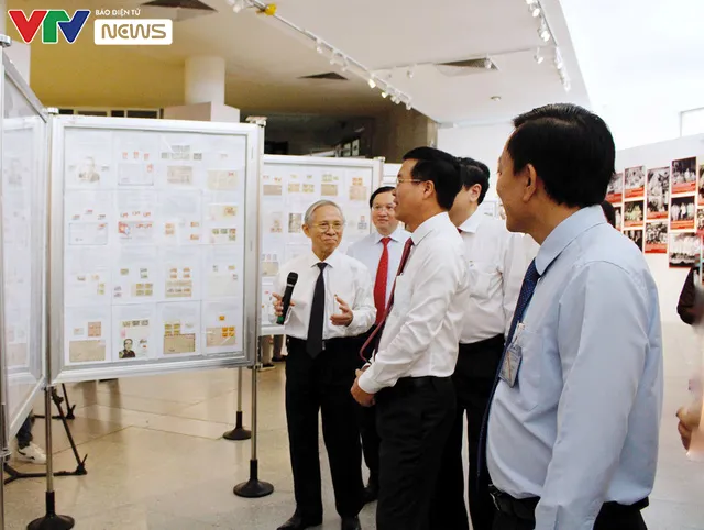 Hơn 200 tài liệu được trưng bày tại Triển lãm “Việt Nam - Độc lập, tự cường” - Ảnh 2. Hơn 200 tài liệu được trưng bày tại Triển lãm “Việt Nam - Độc lập, tự cường” - Ảnh 2.