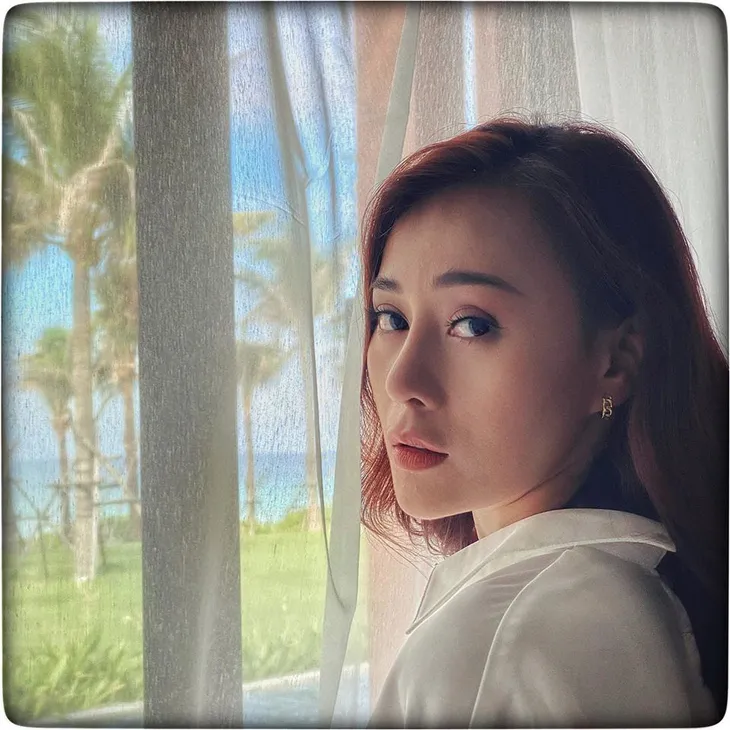 Phương Oanh đẹp siêu lòng qua ống kính của Huỳnh Anh - Ảnh 3. Phương Oanh đẹp siêu lòng qua ống kính của Huỳnh Anh - Ảnh 3.