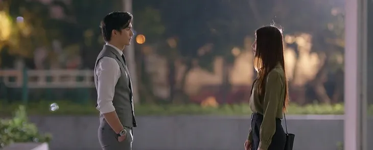 Tình yêu và tham vọng - Tập 51: Linh bất ngờ xin trở lại Hoàng Thổ, cả Sơn và Minh... sốc nặng - Ảnh 4. Tình yêu và tham vọng - Tập 51: Linh bất ngờ xin trở lại Hoàng Thổ, cả Sơn và Minh... sốc nặng - Ảnh 4.