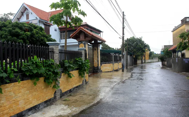 Thái Bình phong tỏa khu vực nhà bố vợ BN714 ở Hà Nội có lịch trình phức tạp - Ảnh 1. Thái Bình phong tỏa khu vực nhà bố vợ BN714 ở Hà Nội có lịch trình phức tạp - Ảnh 1.
