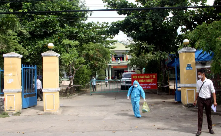 Số ca bệnh tăng nhanh, Quảng Nam quyết liệt ngăn chặn COVID-19 - Ảnh 2. Số ca bệnh tăng nhanh, Quảng Nam quyết liệt ngăn chặn COVID-19 - Ảnh 2.
