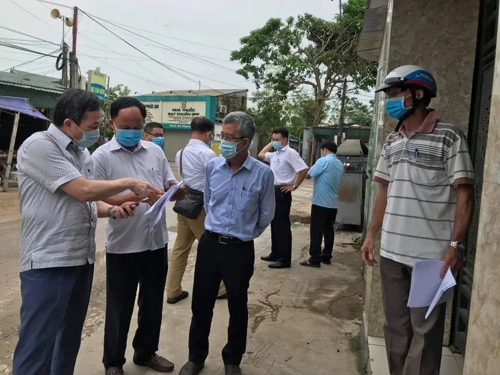 Đình chỉ công tác Phó Chủ tịch xã vì không phối hợp phòng chống dịch COVID-19 - Ảnh 1. Đình chỉ công tác Phó Chủ tịch xã vì không phối hợp phòng chống dịch COVID-19 - Ảnh 1.