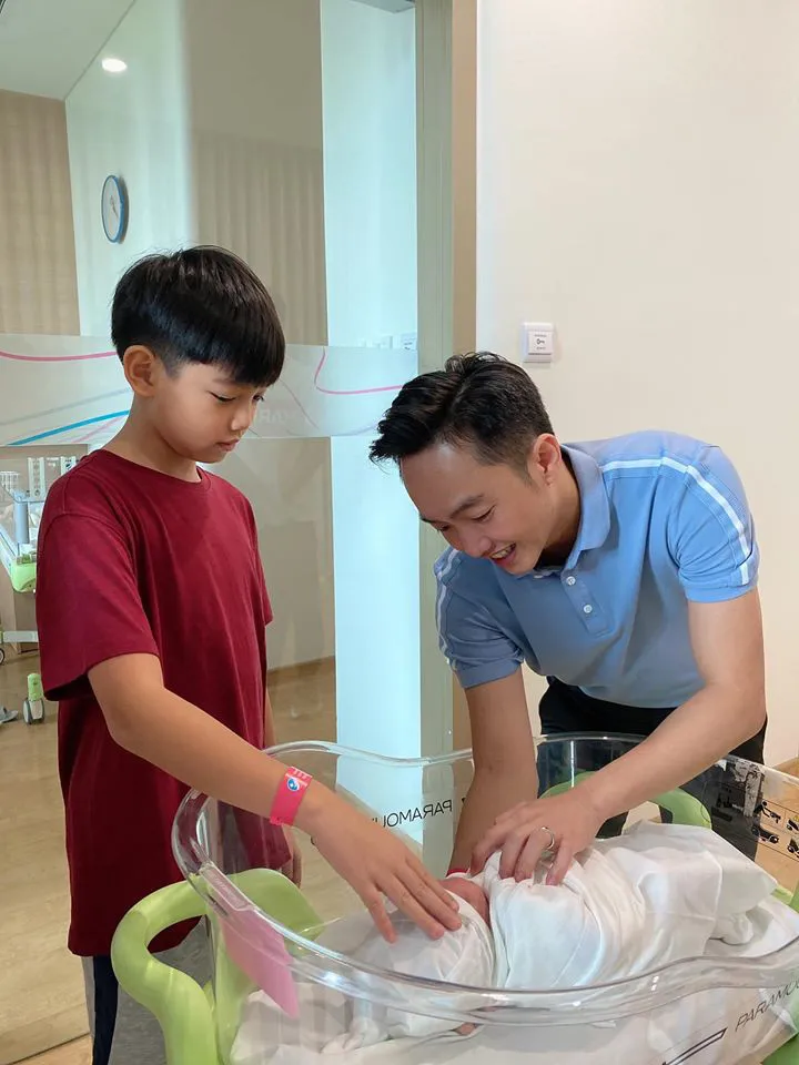 Đàm Thu Trang hạ sinh con gái đầu lòng cho Cường Đô La - Ảnh 1. Đàm Thu Trang hạ sinh con gái đầu lòng cho Cường Đô La - Ảnh 1.