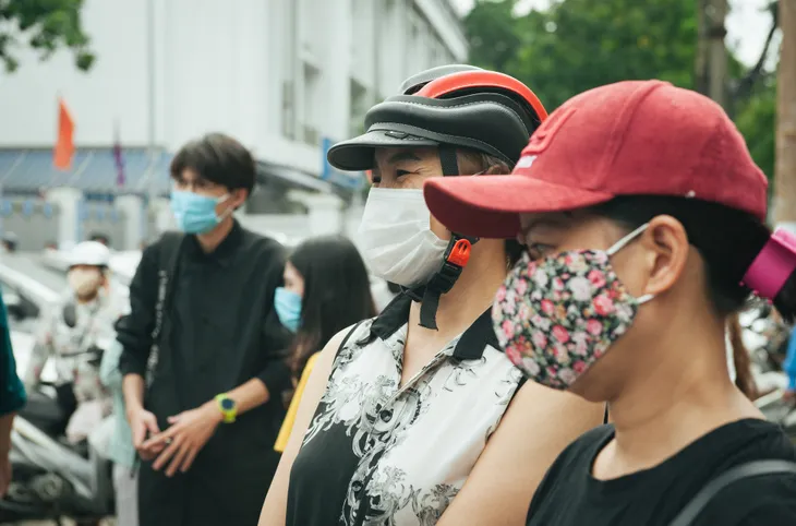 Kỳ thi THPT quốc gia 2020: Thí sinh vui mừng vì đề Văn dễ thở - Ảnh 4. Kỳ thi THPT quốc gia 2020: Thí sinh vui mừng vì đề Văn dễ thở - Ảnh 4.
